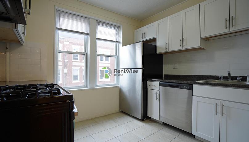 Photo of 520 Cambridge Street