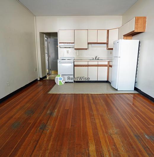 Photo of 1124 Commonwealth Avenue