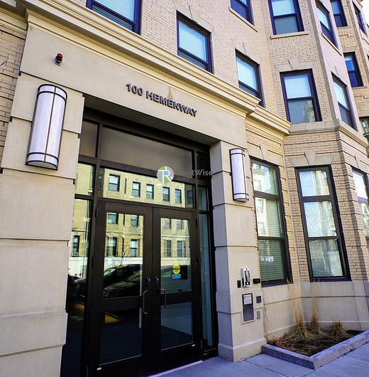 Photo of 100 Hemenway Street