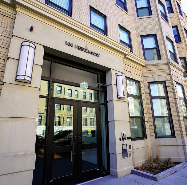 Photo of 100 Hemenway Street
