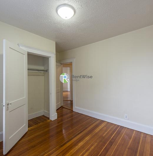 Photo of 520 Cambridge Street