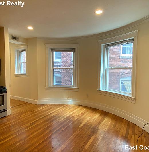 Photo of 191 Winthrop Road