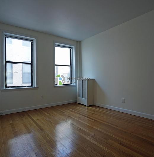 Photo of 1131 Commonwealth Avenue