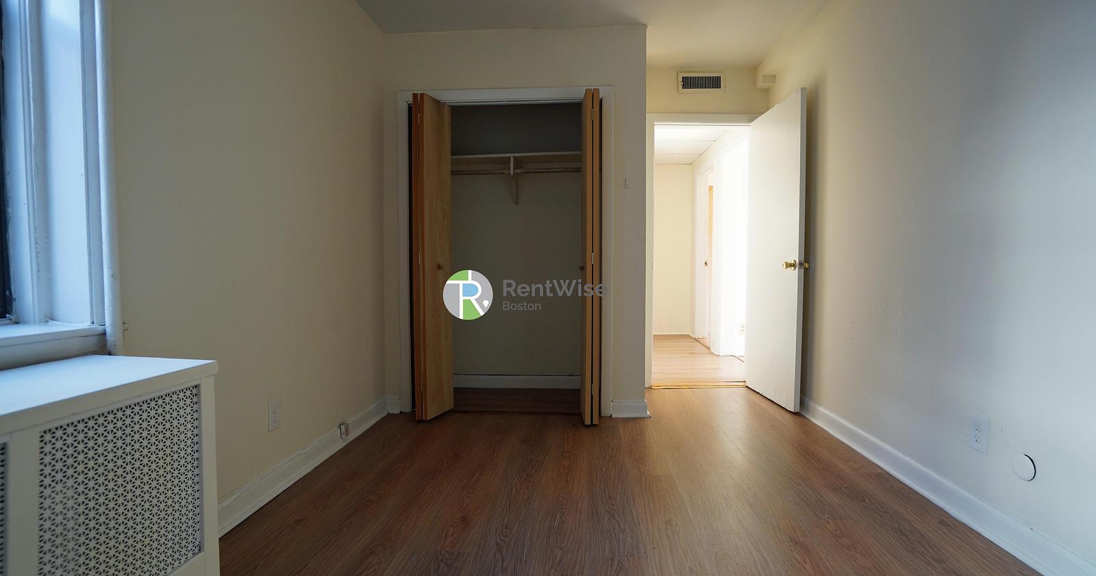 Photo of 1131 Commonwealth Avenue