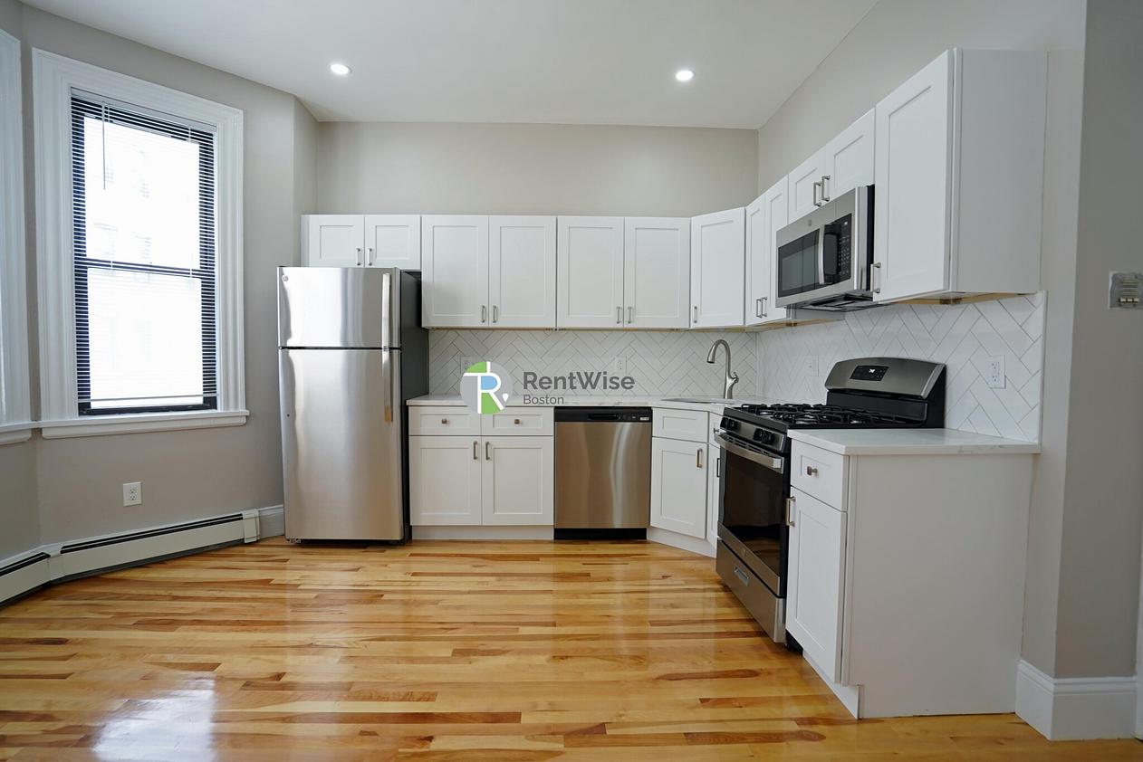 Photo of 72 Gardner St