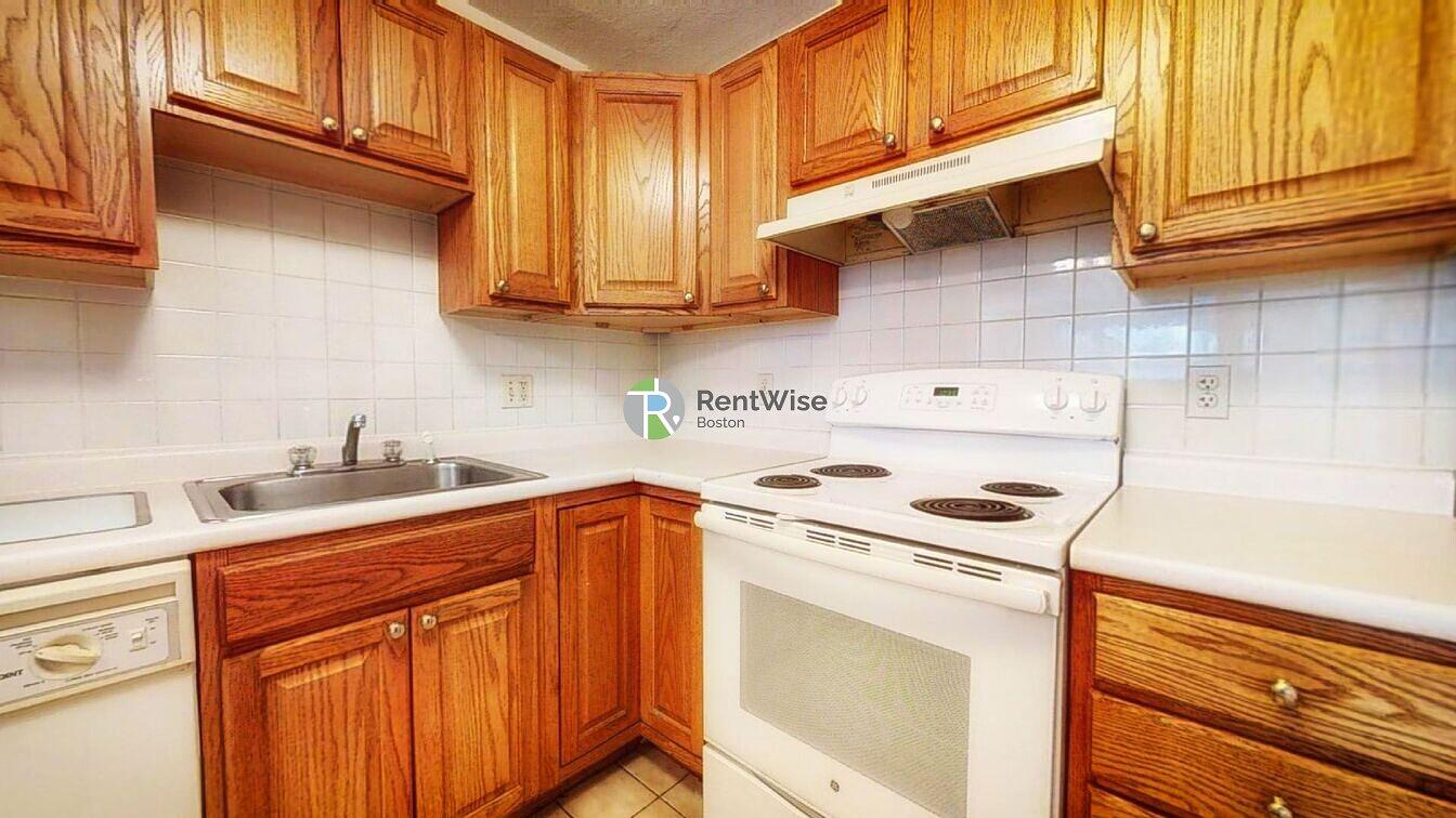 Photo of 280 Grove Street