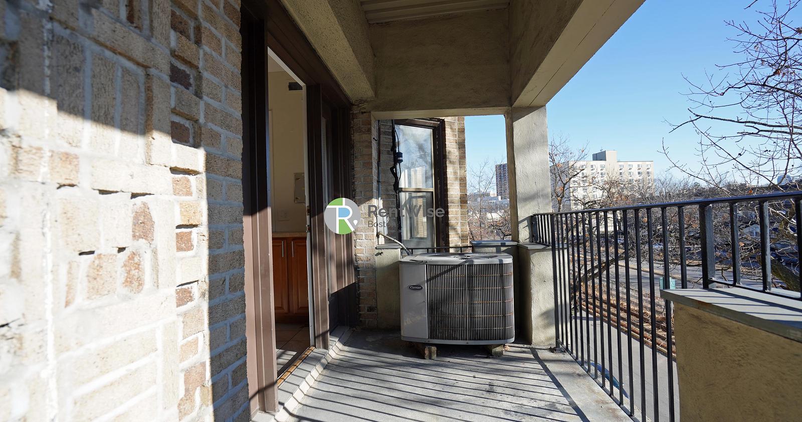 Photo of 1131 Commonwealth Avenue