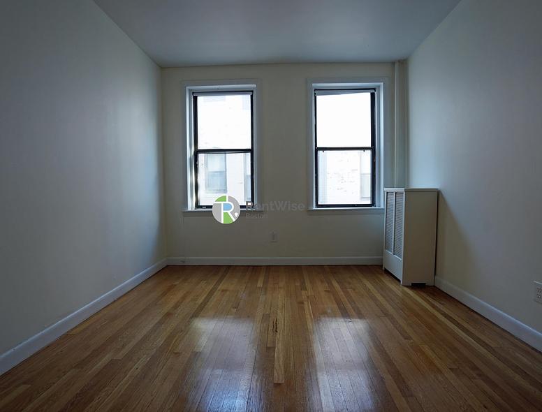 Photo of 1131 Commonwealth Avenue