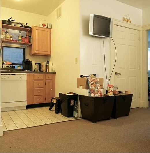 Photo of 829 Beacon St