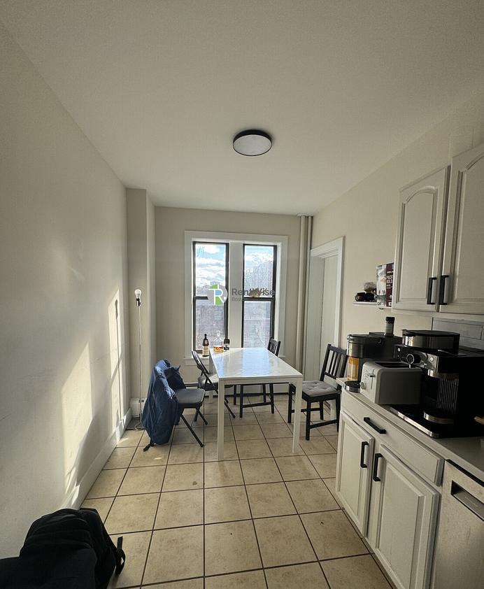 Photo of 448 Park Drive