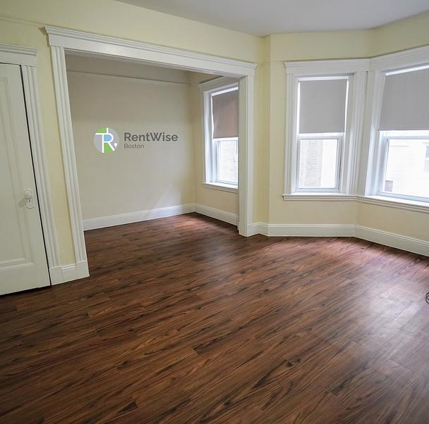 Photo of 1185 Boylston Street