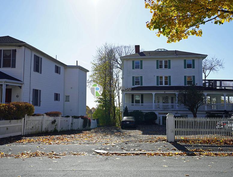 Photo of 293 Nahant Road
