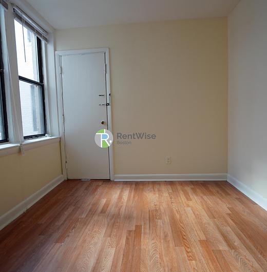 Photo of 1135 Commonwealth Avenue