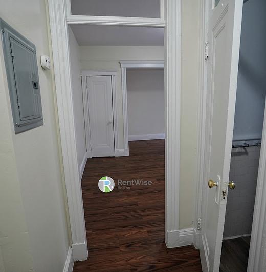 Photo of 1185 Boylston Street
