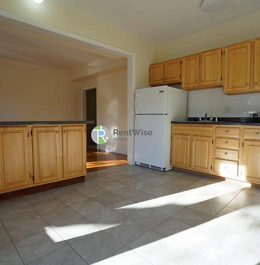 Photo of 1135 Commonwealth Avenue