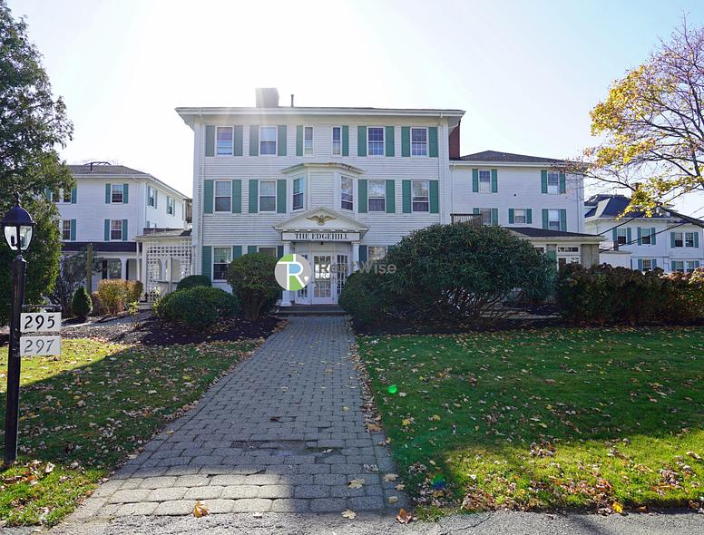 Photo of 293 Nahant Road
