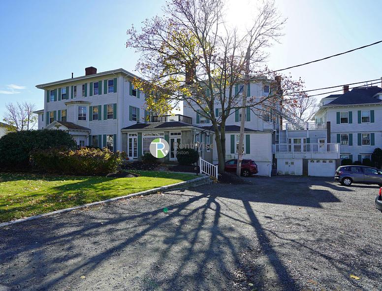 Photo of 293 Nahant Road