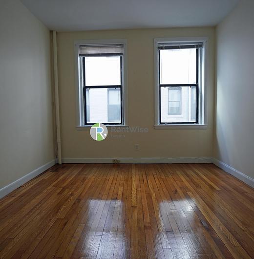 Photo of 1135 Commonwealth Avenue