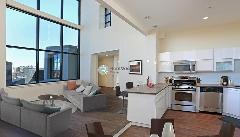 Photo of 1126 Boylston Street