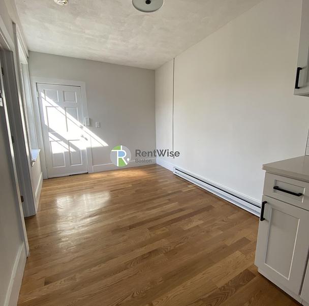 Photo of 152 Salem Street