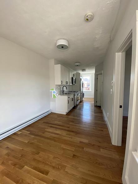 Photo of 152 Salem Street