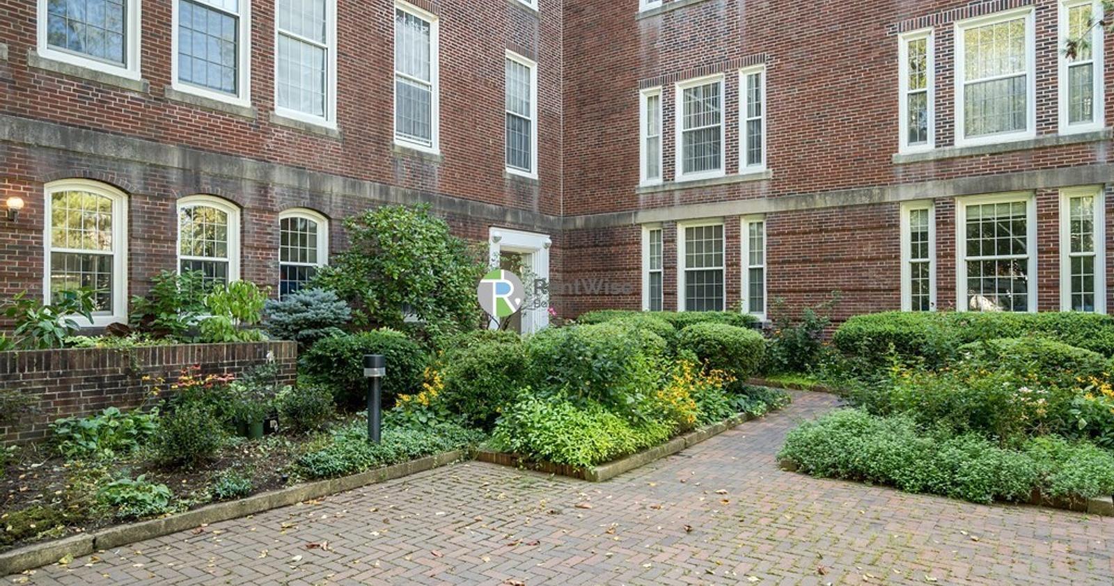 Photo of 35 Walden Street