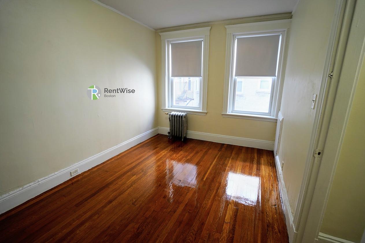 Photo of 231 Park Drive