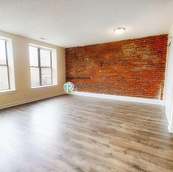 Photo of 1126 Boylston Street