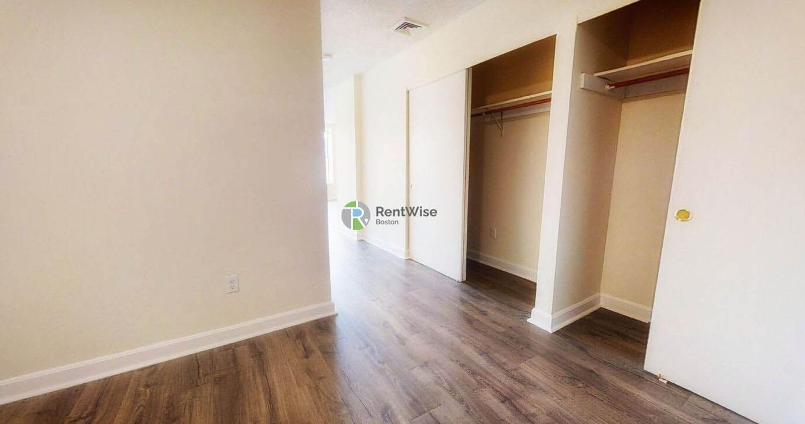 Photo of 1126 Boylston Street