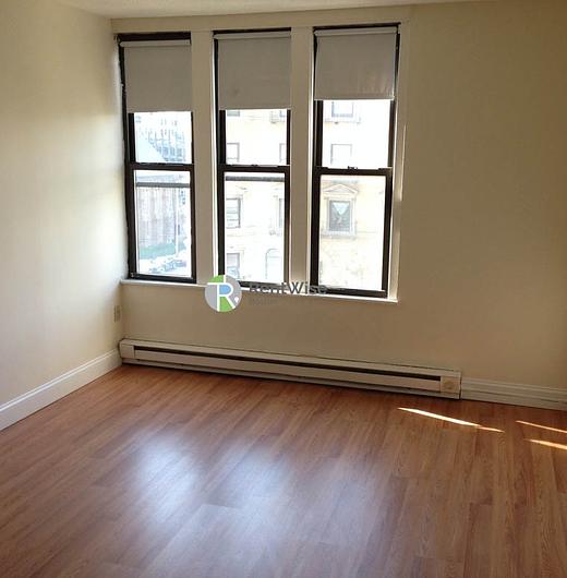 Photo of 1126 Boylston Street