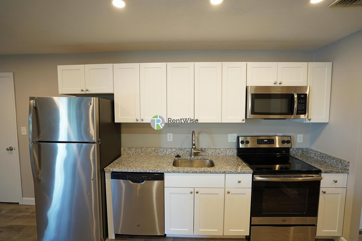Photo of 404 Langley Road