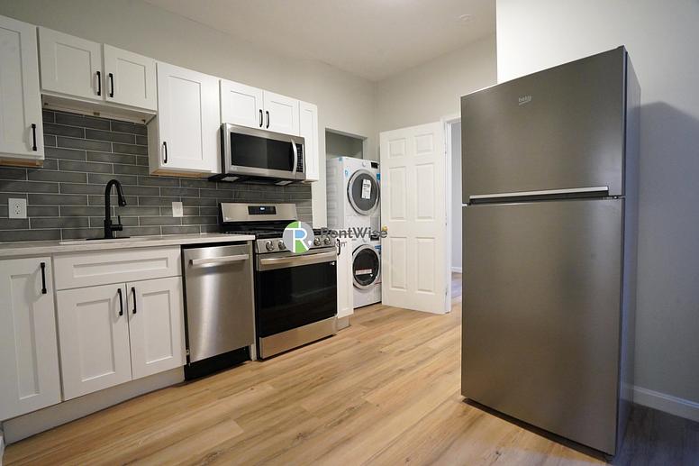 Photo of 9 Noyes Place
