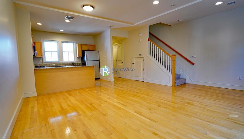 Photo of 110 Second Street