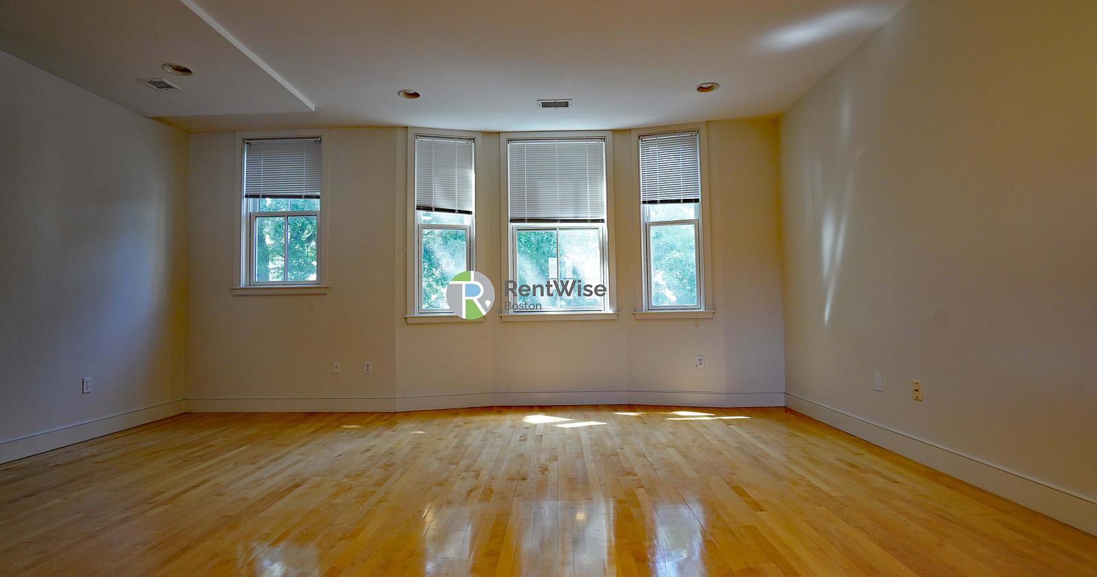 Photo of 110 Second Street