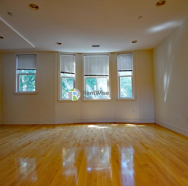 Photo of 110 Second Street