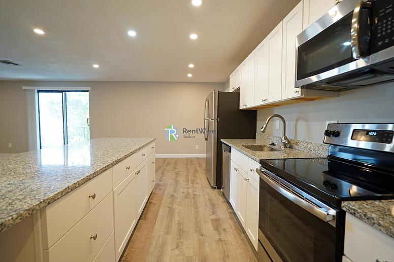 Photo of 404 Langley Road