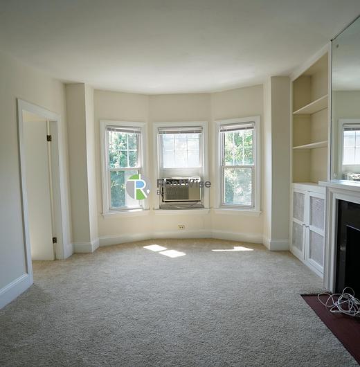 Photo of 1223 Beacon Street