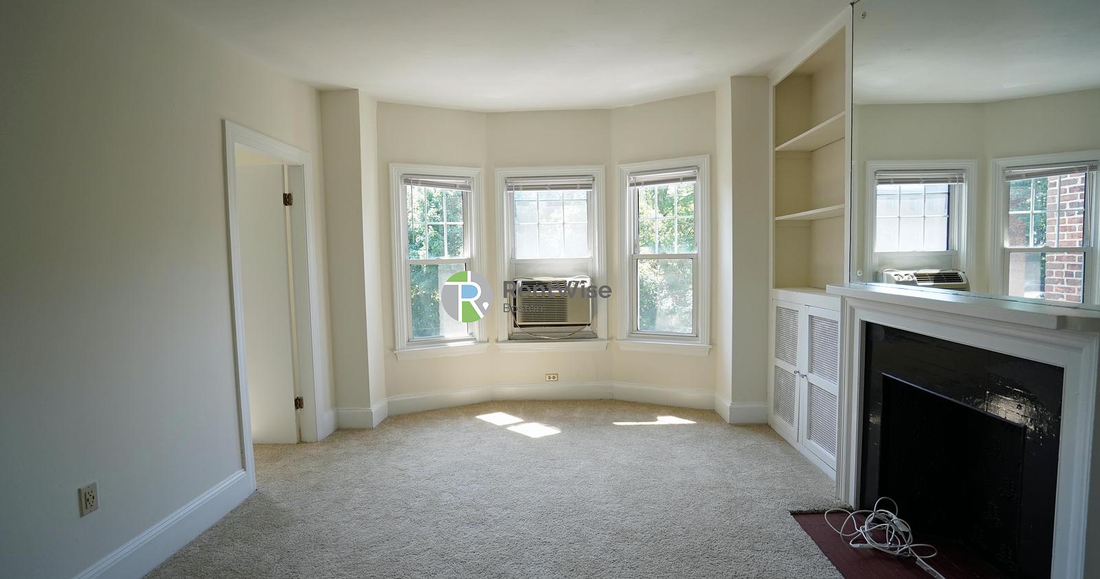 Photo of 1223 Beacon Street