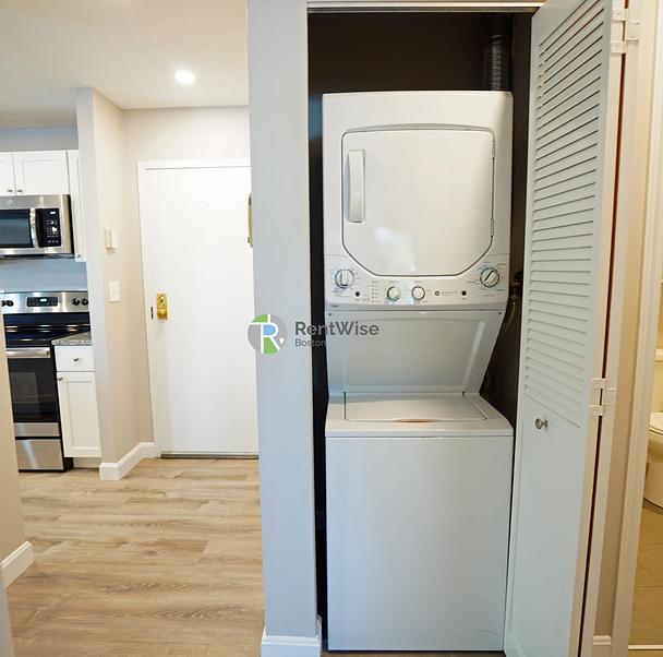 Photo of 404 Langley Road