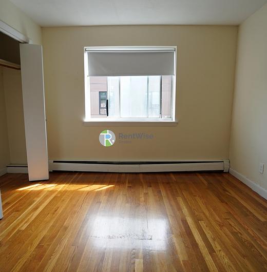 Photo of 75 Gardner St