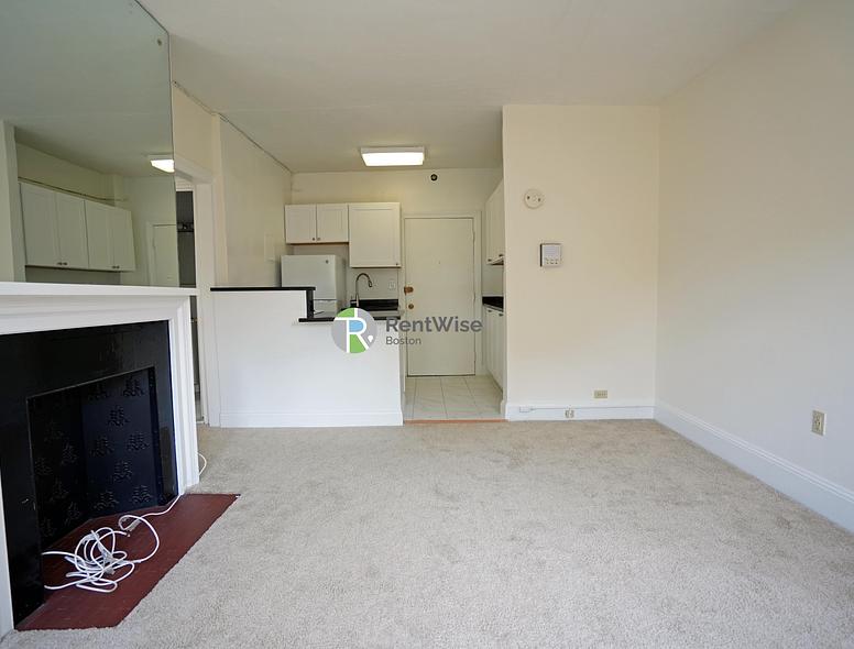 Photo of 1223 Beacon Street