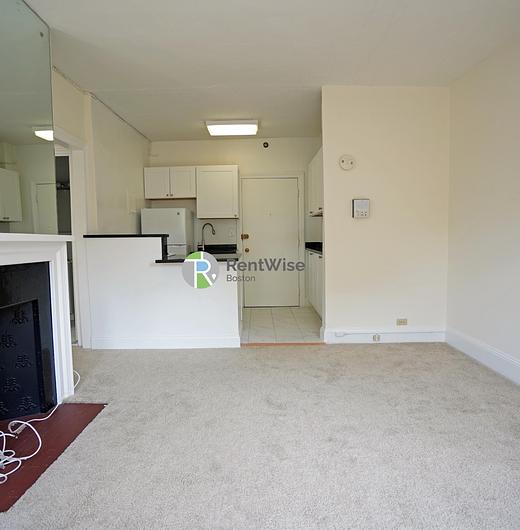 Photo of 1223 Beacon Street