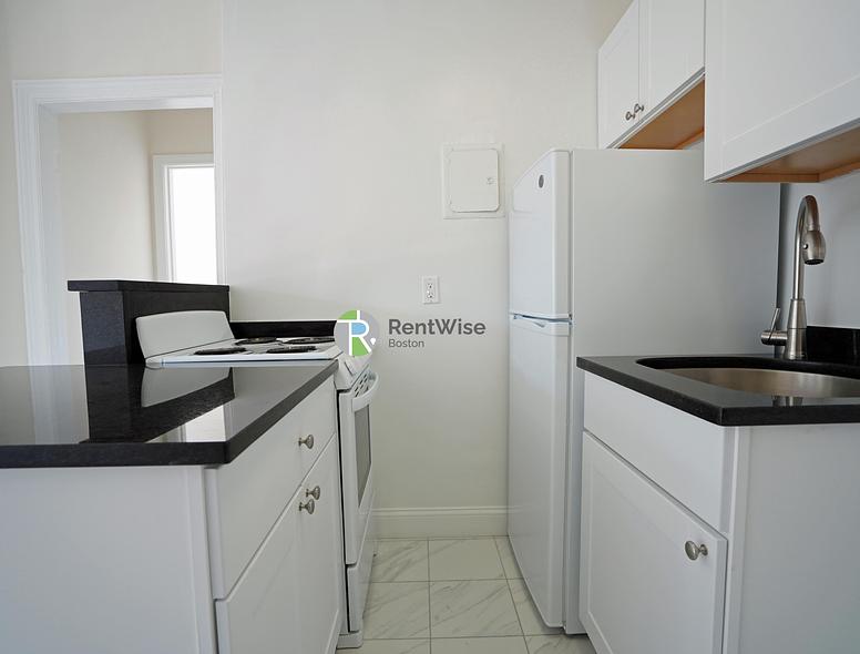 Photo of 1223 Beacon Street