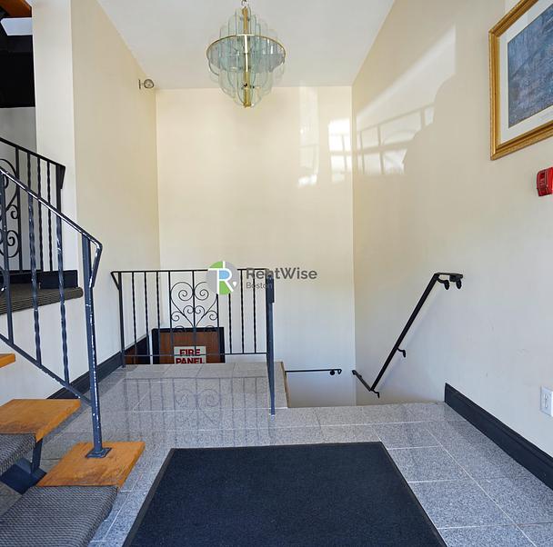 Photo of 404 Langley Road