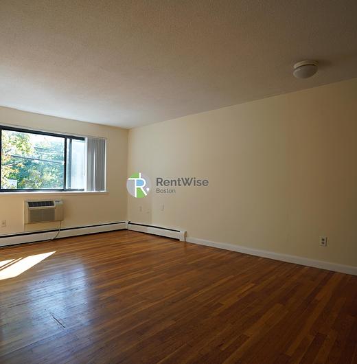 Photo of 122 Dustin Street