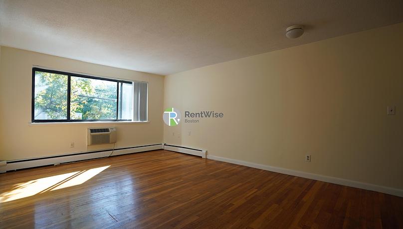 Photo of 122 Dustin Street