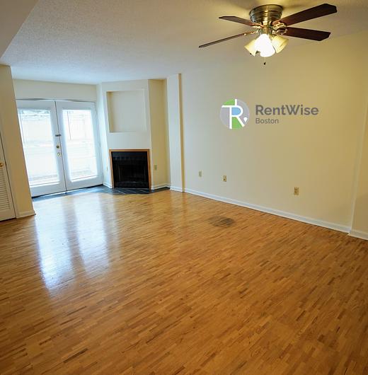 Photo of 345 Franklin Street