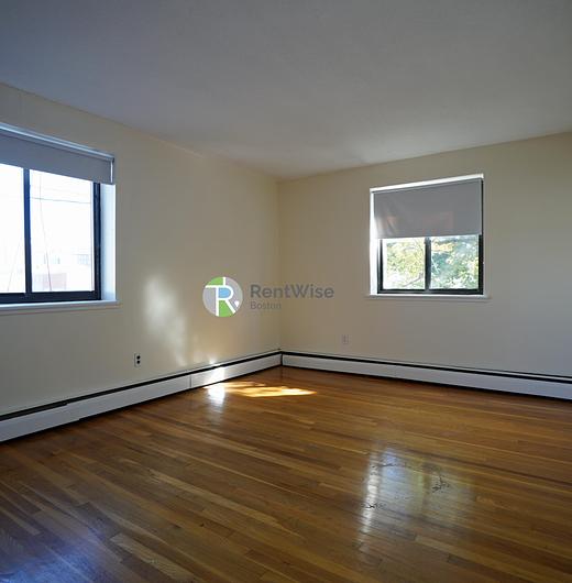 Photo of 122 Dustin Street