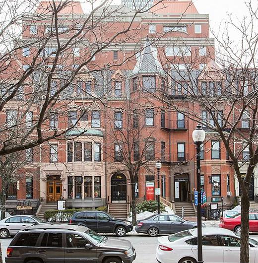 Photo of 270 Newbury Street
