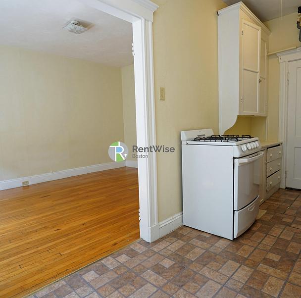 Photo of 224 Kelton St